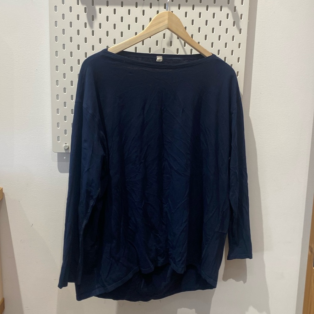 Navy Blue LULULEMON long sleeved shirt.
